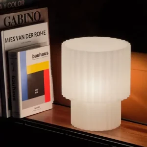Lampada da tavolo stampata in 3D Monument Non Perdere